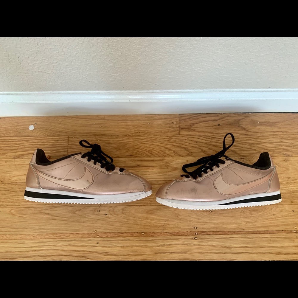 Women’s Nike Cortez Bronze Size 6.5/7